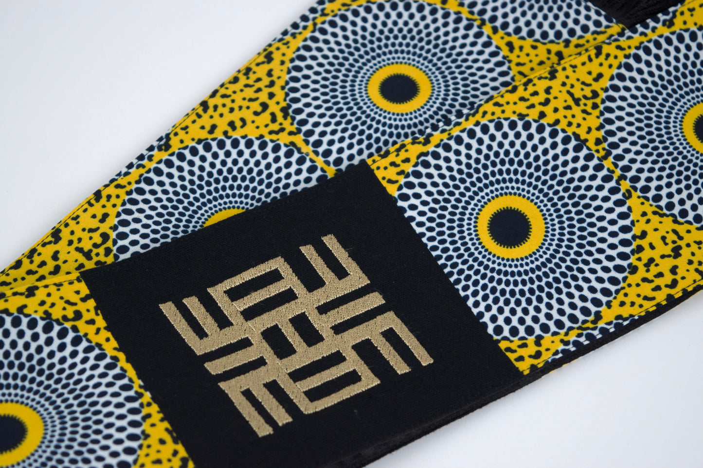 Honors Collection African Print Graduation Sash w/ Adinkra Embroidery - NEA ONNIM (Knowledge, Life-long Education)