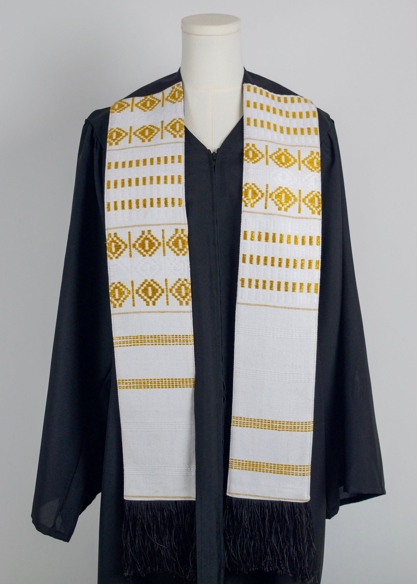 Royal Collection African Kente Graduation Sash - White and Gold Pattern