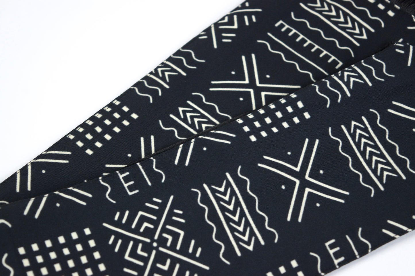 Heritage Collection African Print Graduation Sash - Black and White w/ Xs Print