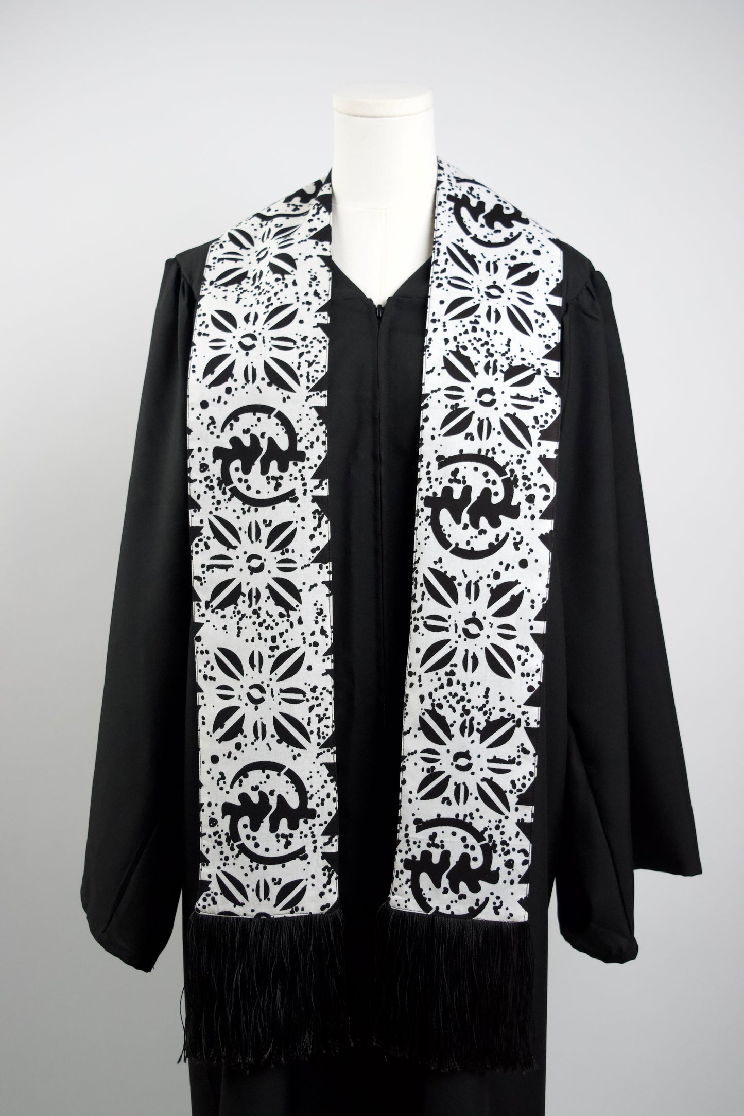 Heritage Collection African Print Graduation Sash - White and Black w/ Adinkra Embed Print